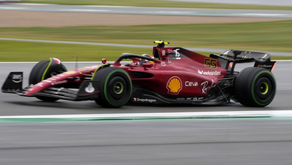 sainz poleman silverstone