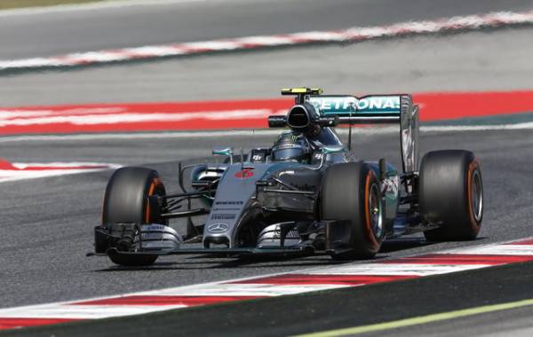 mercedes-formula-1-2015-spagna_1